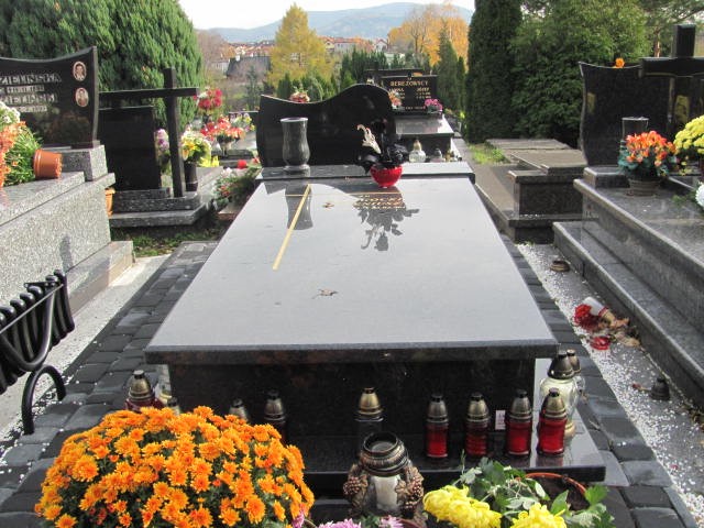 Grób EUGENIUSZ GRZEGOCKI