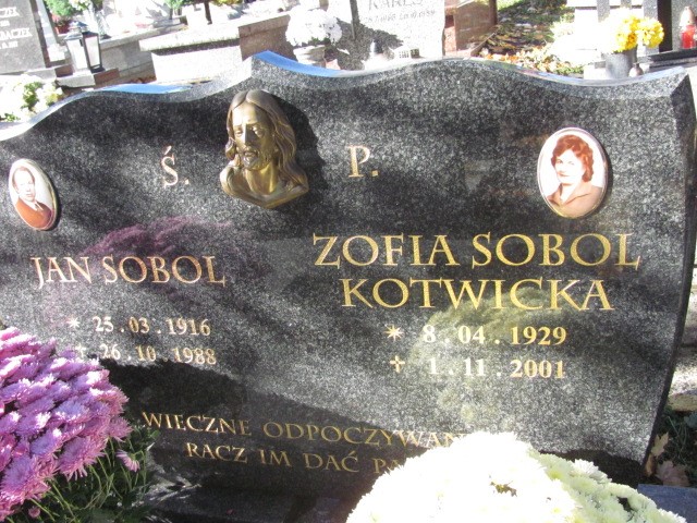 Janusz SOBOL 1949 Bielsko-Biała - Grobonet - Wyszukiwarka osób pochowanych