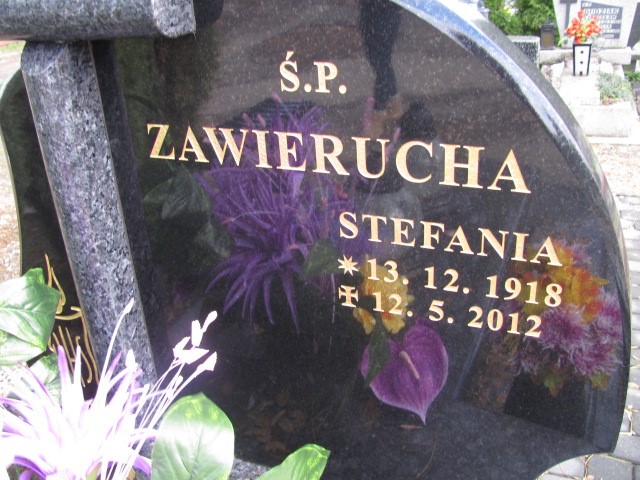 Stefania Anna ZAWIERUCHA 1918 Bielsko-Biała - Grobonet - Wyszukiwarka osób pochowanych