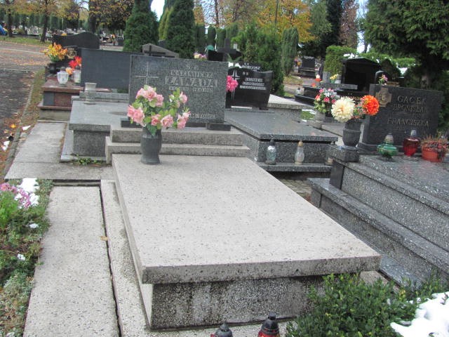 Grób KAZIMIERZ ZAWADA