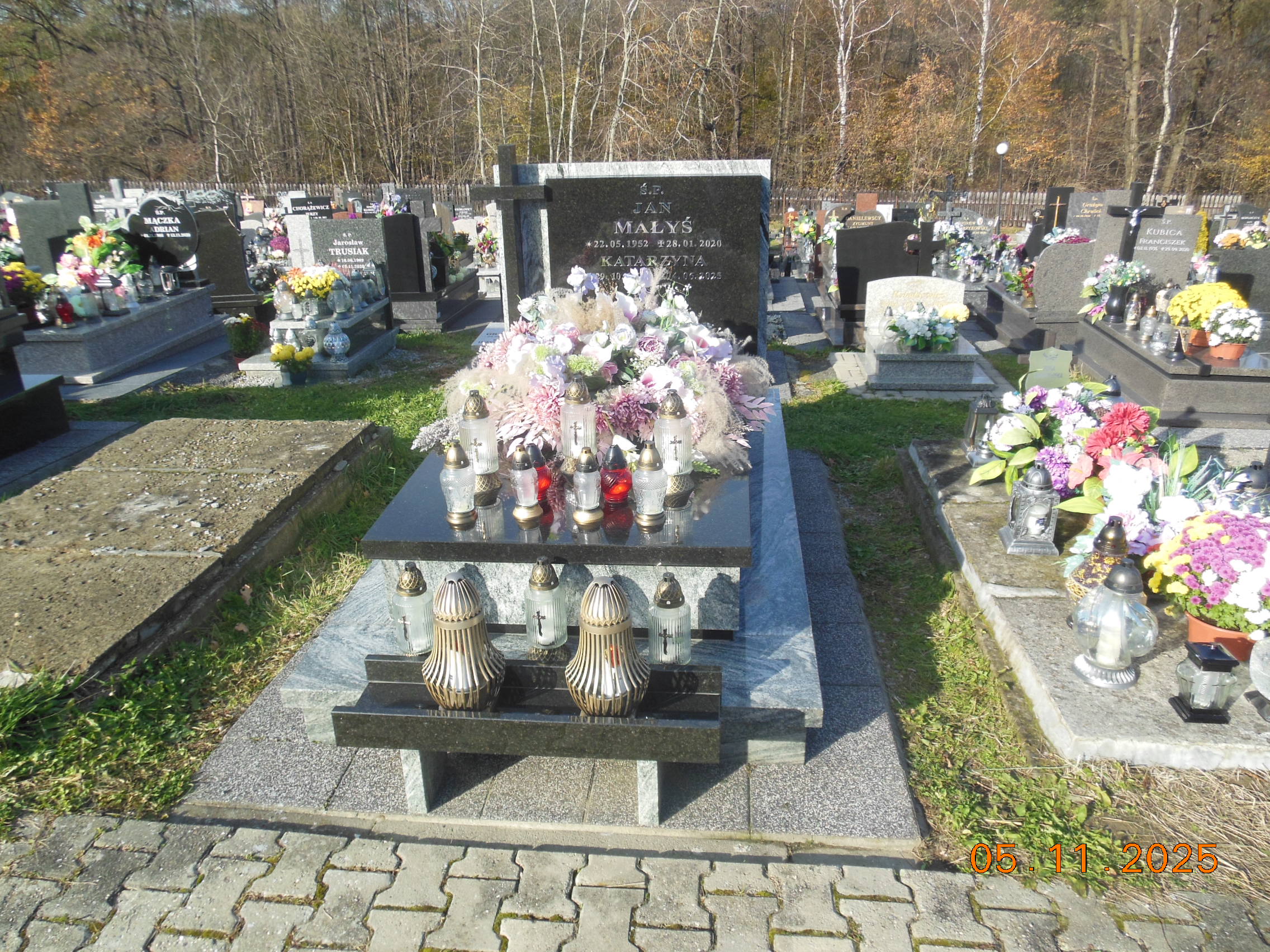 Jan MAŁYŚ 1952 Bielsko-Biała - Grobonet - Wyszukiwarka osób pochowanych