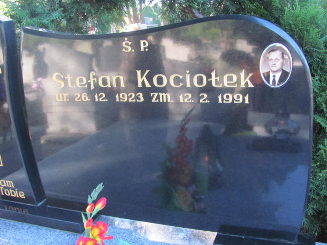 Stefan KOCIOŁEK 1923 Bielsko-Biała - Grobonet - Wyszukiwarka osób pochowanych