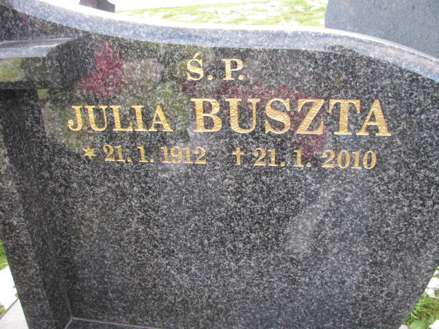 Julia BUSZTA 1912 Bielsko-Biała - Grobonet - Wyszukiwarka osób pochowanych