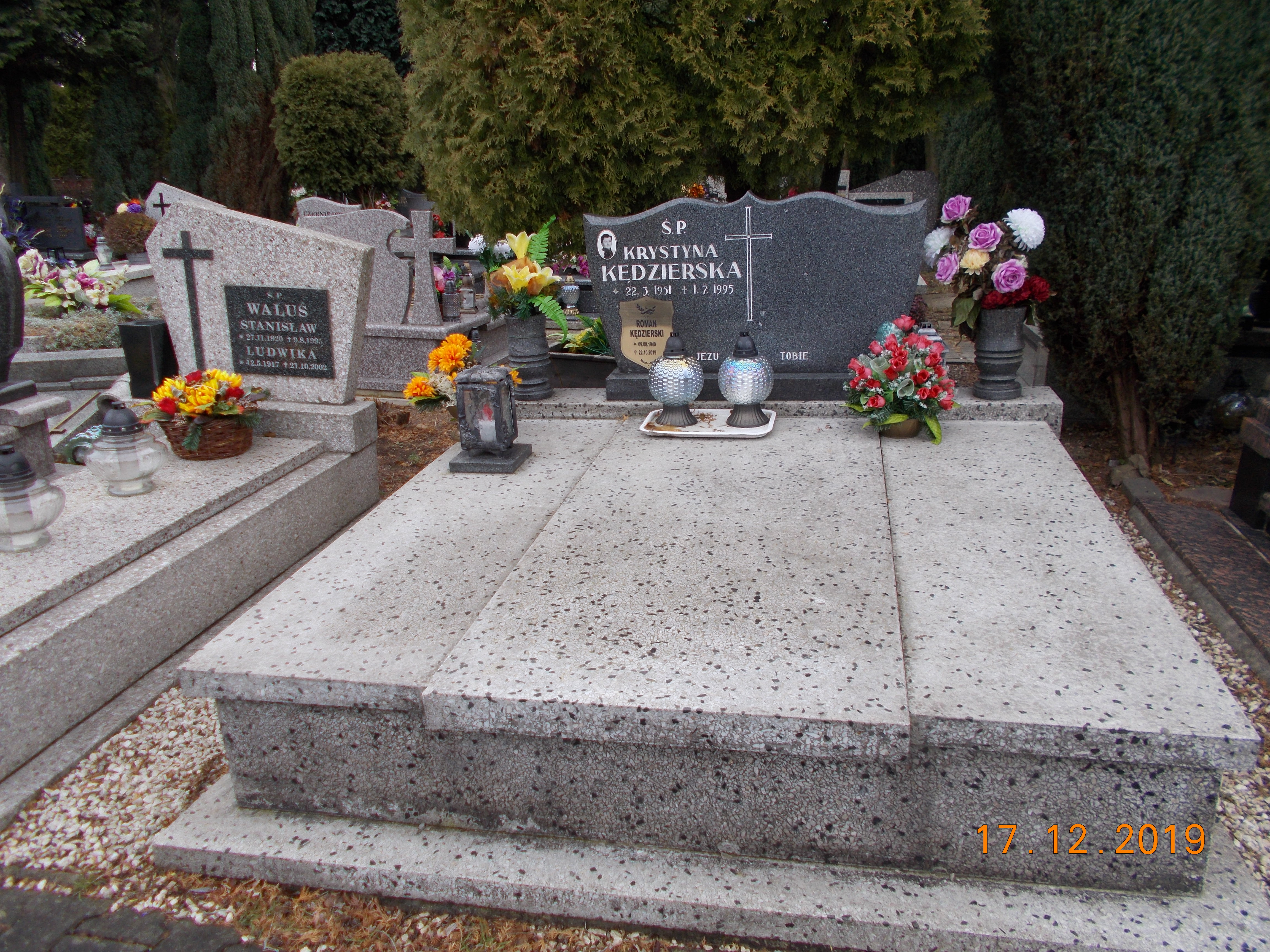 Grób KRYSTYNA KĘDZIERSKA