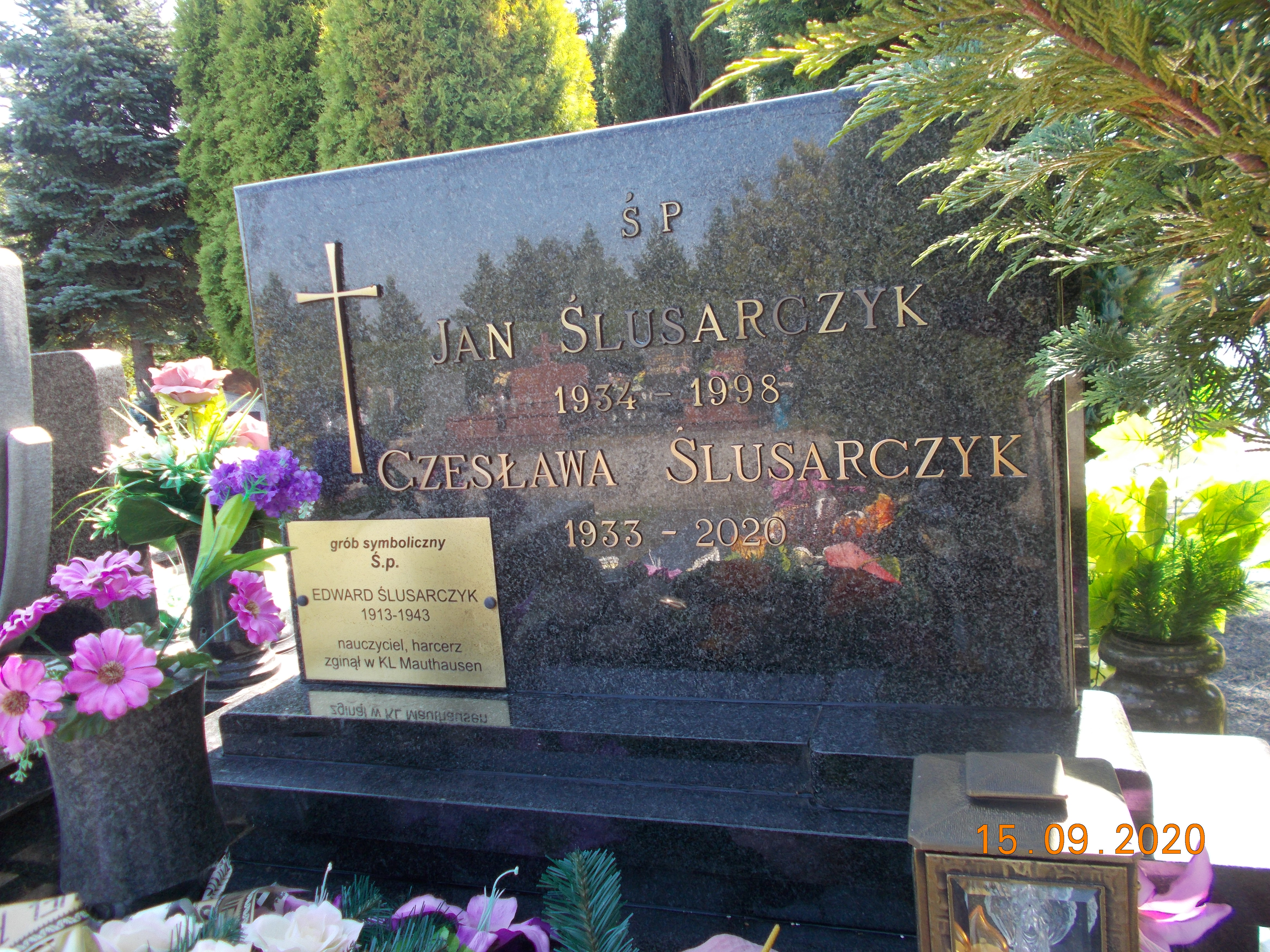 Czesława ŚLUSARCZYK 1933 Bielsko-Biała - Grobonet - Wyszukiwarka osób pochowanych