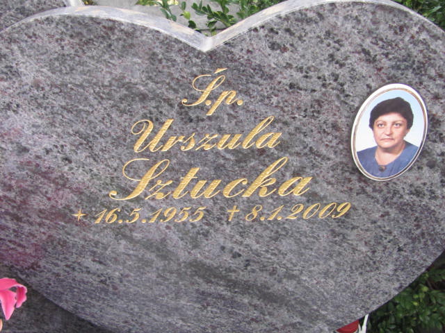 Urszula SZTUCKA 1955 Bielsko-Biała - Grobonet - Wyszukiwarka osób pochowanych