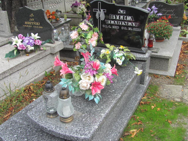 Grób WŁADYSŁAW BYLICA