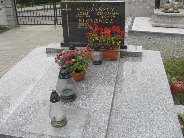 Grób JERZY KŁOSIEWICZ