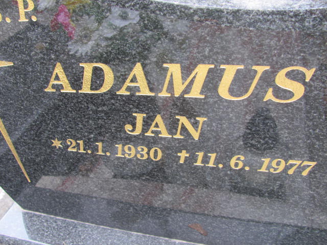 Jan ADAMUS 1930 Bielsko-Biała - Grobonet - Wyszukiwarka osób pochowanych