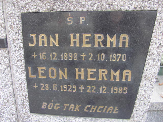Leon HERMA 1929 Bielsko-Biała - Grobonet - Wyszukiwarka osób pochowanych