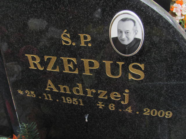 Andrzej RZEPUS 1951 Bielsko-Biała - Grobonet - Wyszukiwarka osób pochowanych