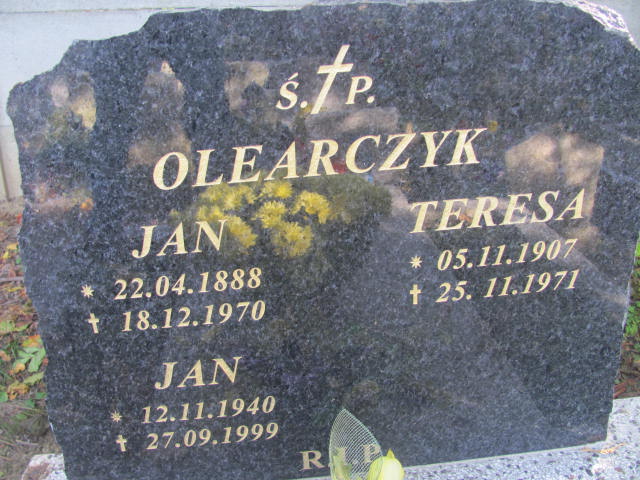 Teresa OLEARCZYK 1907 Bielsko-Biała - Grobonet - Wyszukiwarka osób pochowanych